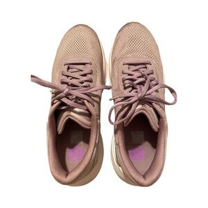 Lululemon Women's Beyondfeel Mauve/ Purple Athletic Tennis Shoes Size 12, EUC